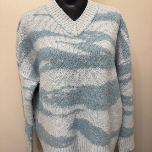 All Saints Women’s V-Neck Sweater in Blue and White S - Picture 1 of 12